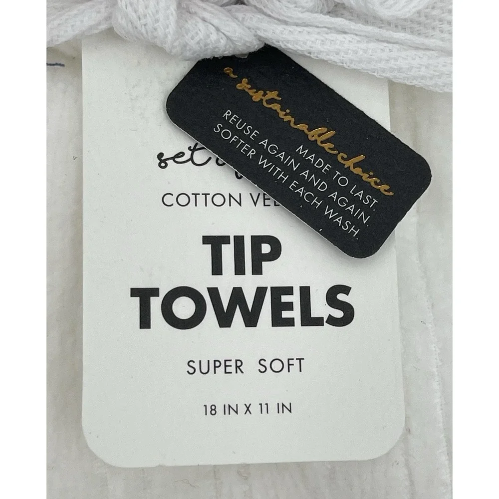 Envogue White Set of 2 Velour Tip Towels Embroidered Pink Coral Cats Kitties NWT